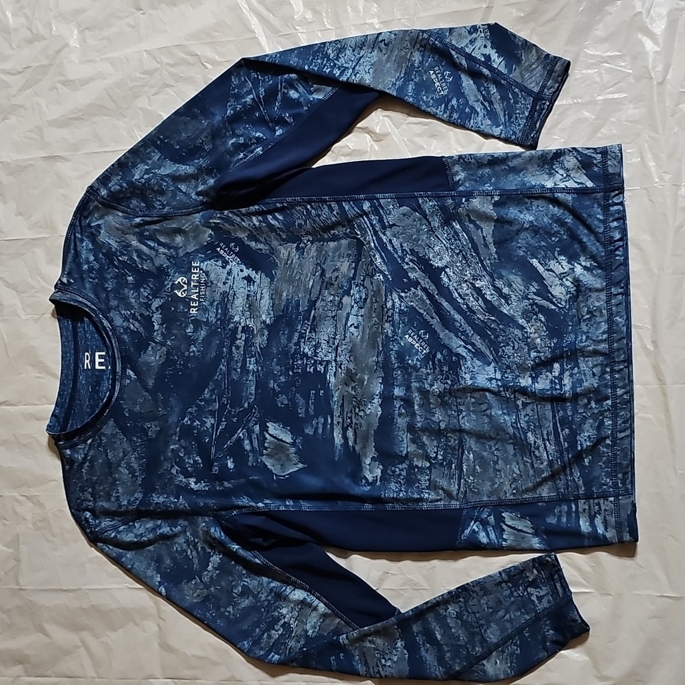 Realtree Fishing Men's Small Blue Long Sleeve Performance Fishing Tee Used - Picture 14 of 14